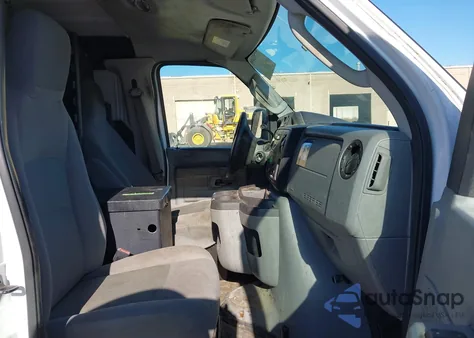 2012 Ford E-250 Commercial z USA, uszkodzony, nr VIN 1FTNE2EW2CDA98302